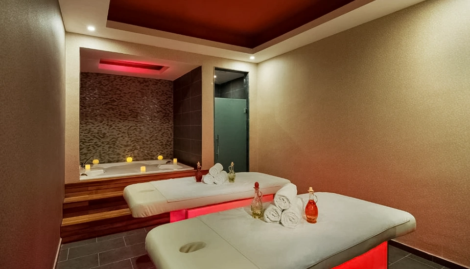 هتل پاین بی ریزورت کوش آداسی